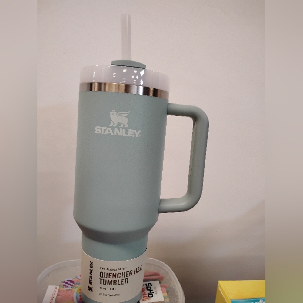 New Stanley Mint Green Insulated Travel Mug with Handle